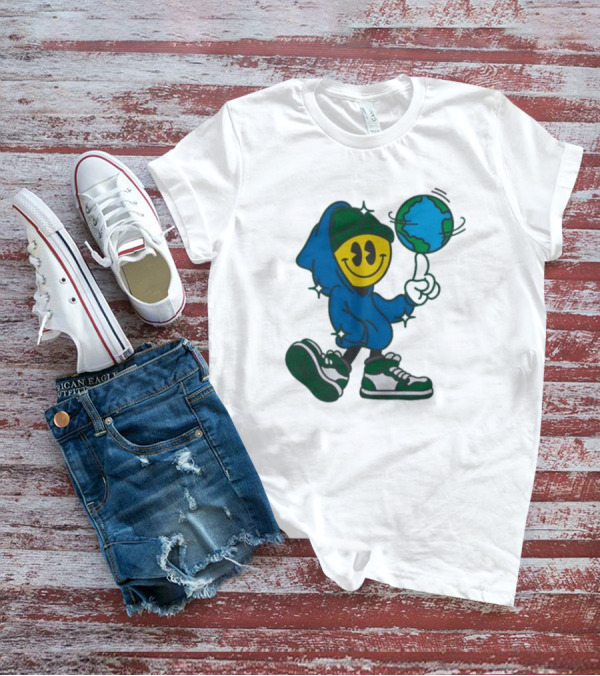 Globe Spinner Connor Price Smiley Face Hoodie Character T-Shirt