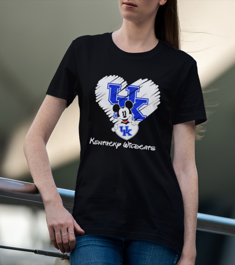 Kentucky Wildcats Heart With Mickey Mouse UK T-Shirt