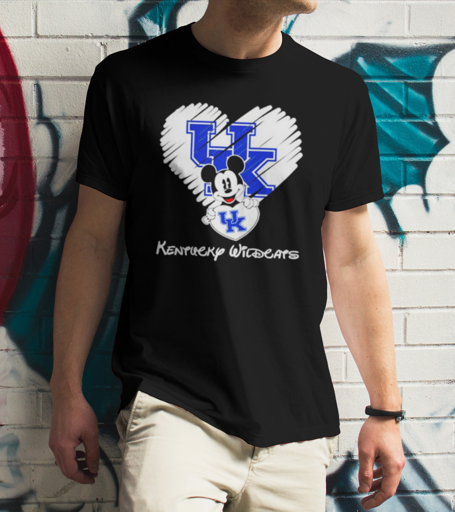 Kentucky Wildcats Heart With Mickey Mouse UK T-Shirt