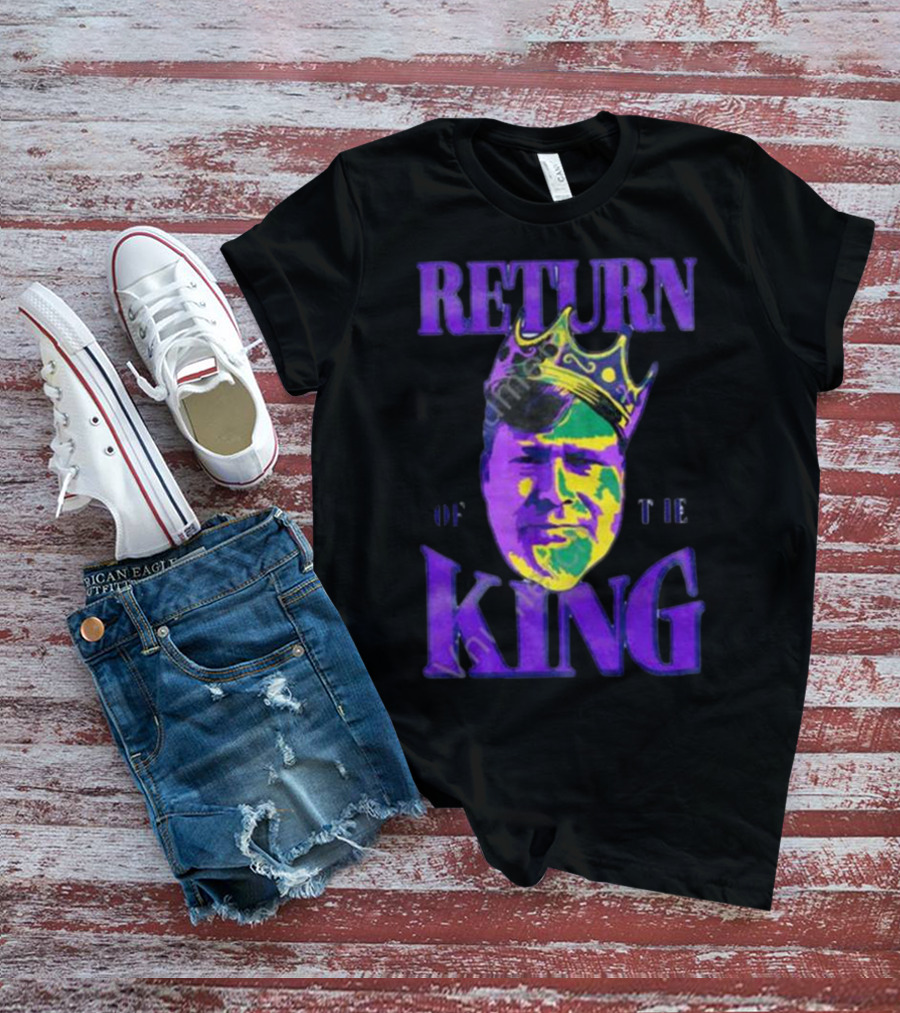 Mintzy Return Of The King Vibrant Portrait With Crown T-Shirt