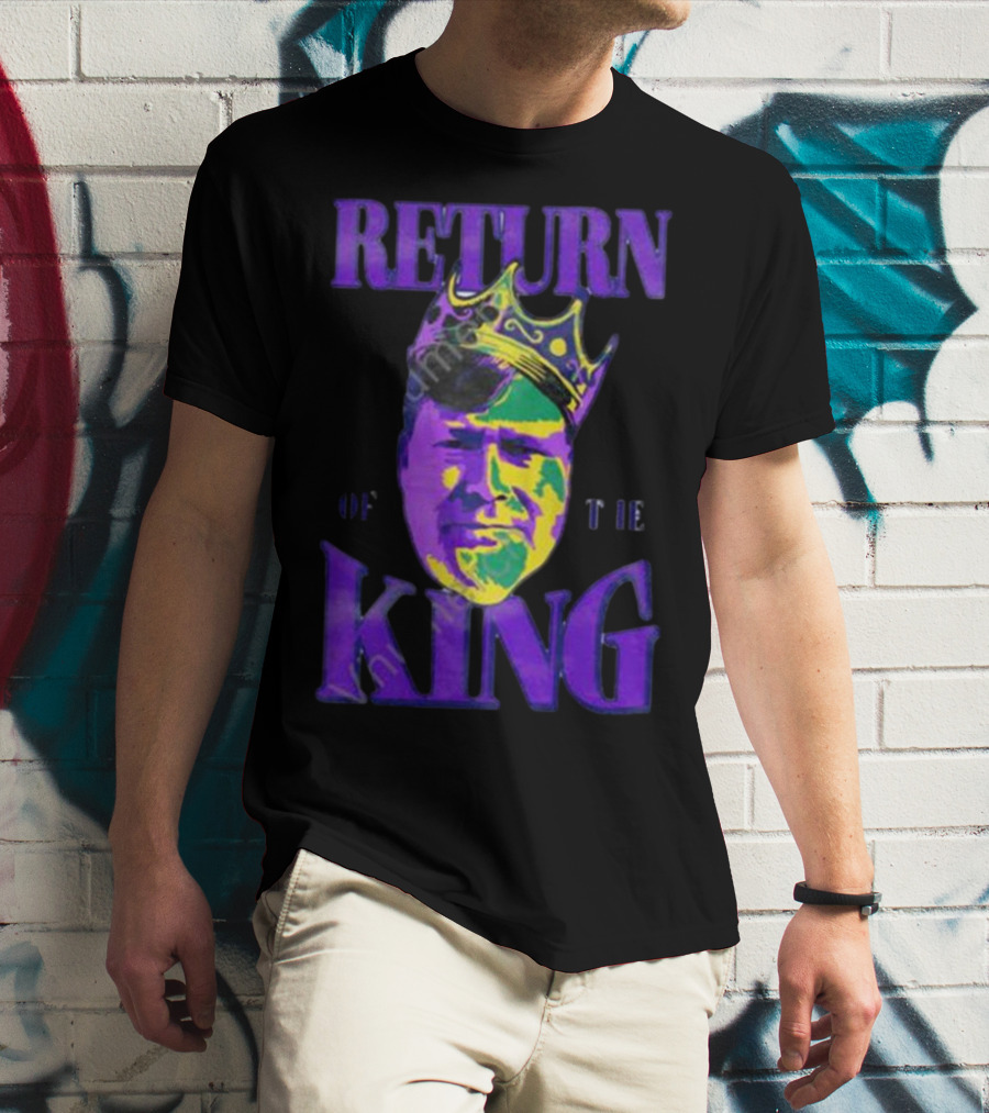 Mintzy Return Of The King Vibrant Portrait With Crown T-Shirt