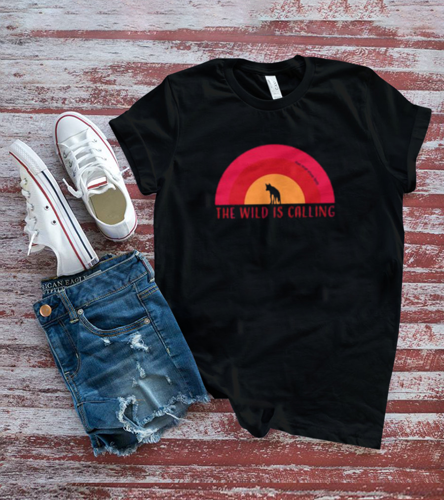 The Wild Is Calling Woft Silhouette Retro Sunset T-Shirt