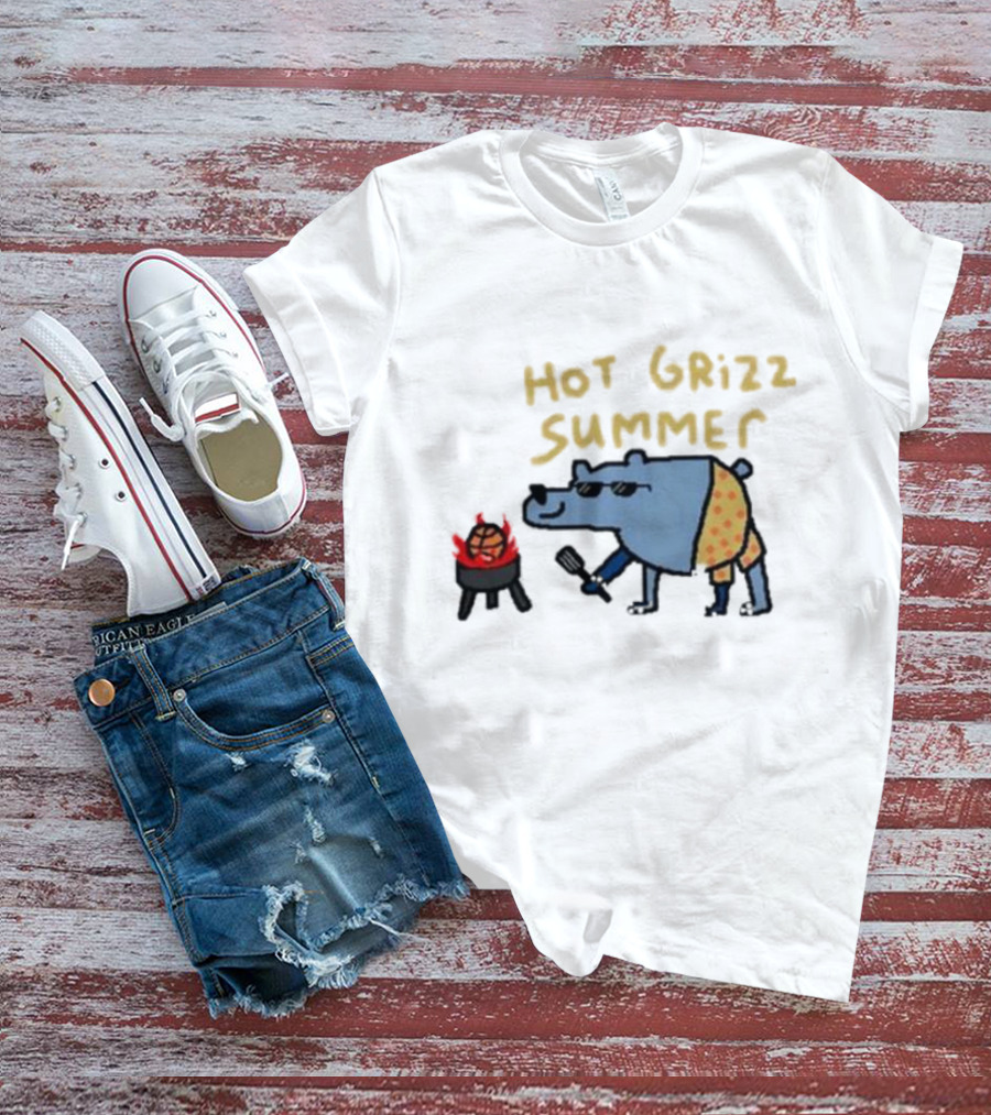 Hot Grizz Summer Sunglasses Bear Grilling Basketball On Fire T-Shirt