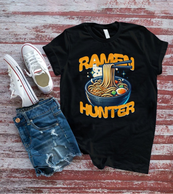 Ramen Hunter Noodles Chopsticks Bowl T-Shirt