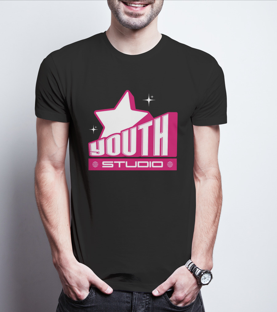 Youth Studio Magenta Y2k Streetwear T-Shirt