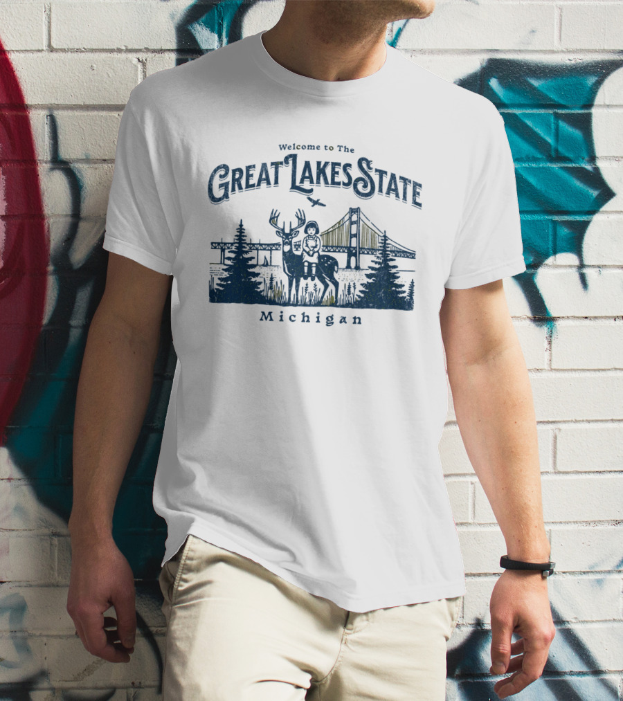 Welcome To The Great Lakes State Michigan Bridge And Wildlife T-Shirt