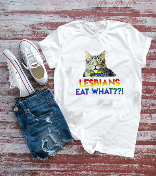 Lesbians Eat What Cat With Rainbow Bow Tie T-Shirt
