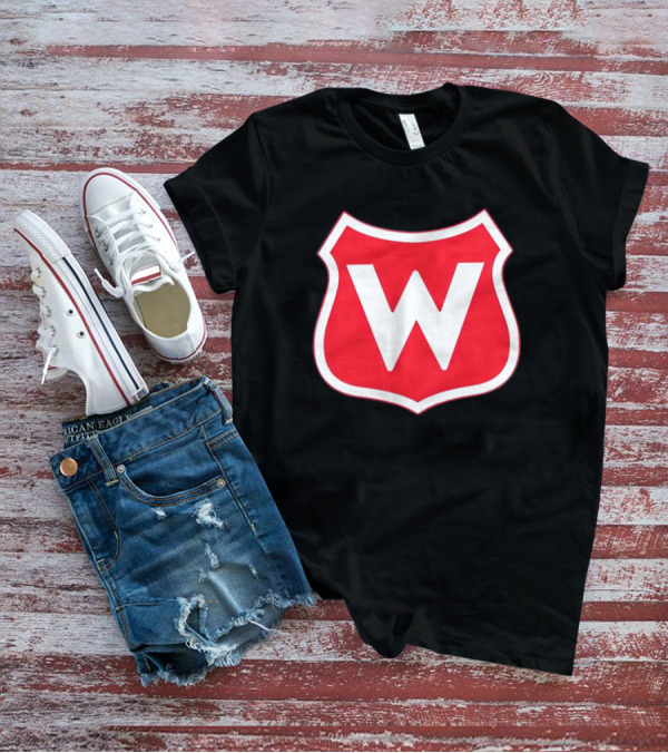 Montreal Wanderers Red White Shield Emblem With Bold W T-Shirt