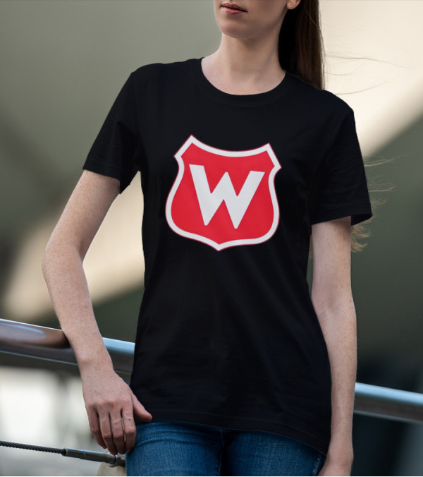 Montreal Wanderers Red White Shield Emblem With Bold W T-Shirt