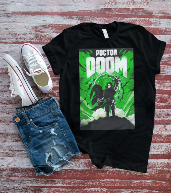 Doctor Doom Doomsday Green Energy Burst Comic Style Villain Power Stance T-Shirt