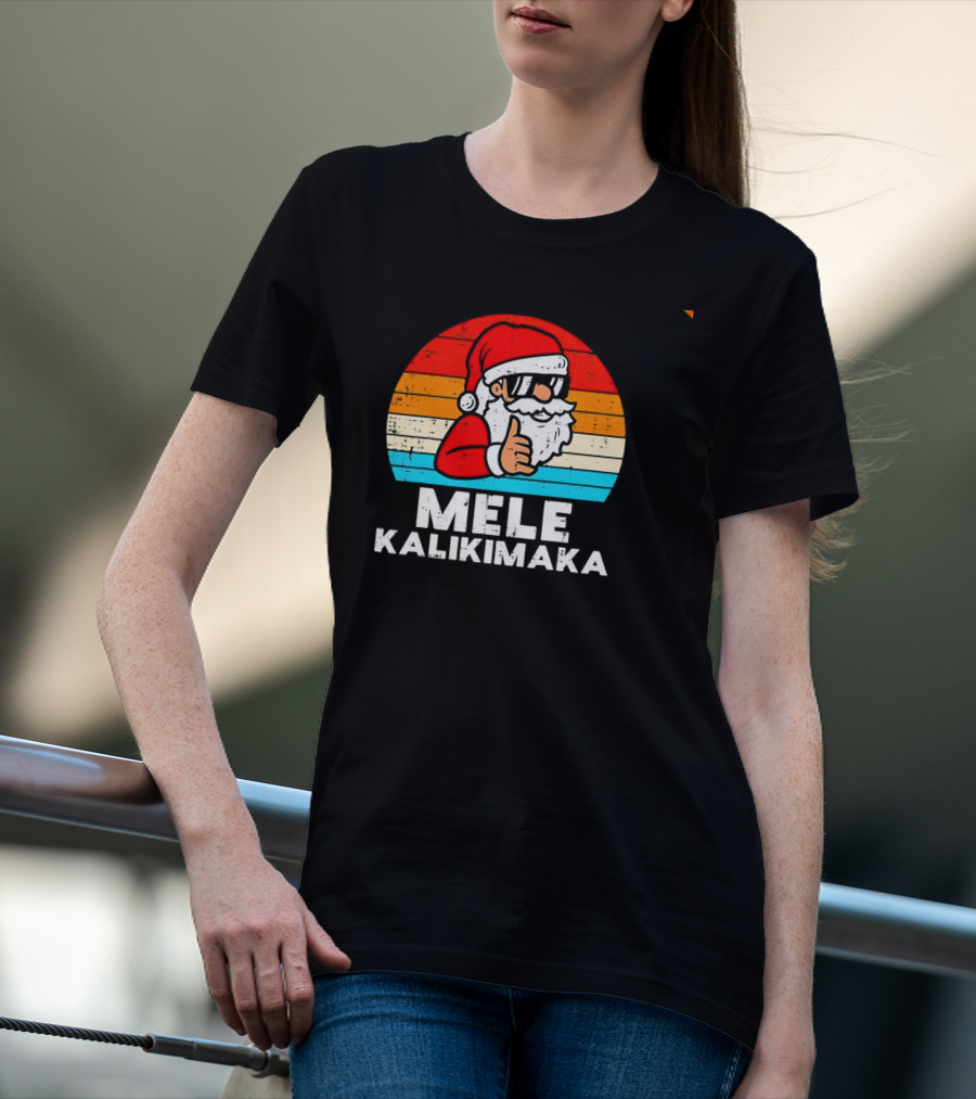 Santa Mele Kalikimaka Christmas Vintage Retro Sunset Thumbs Up T-Shirt