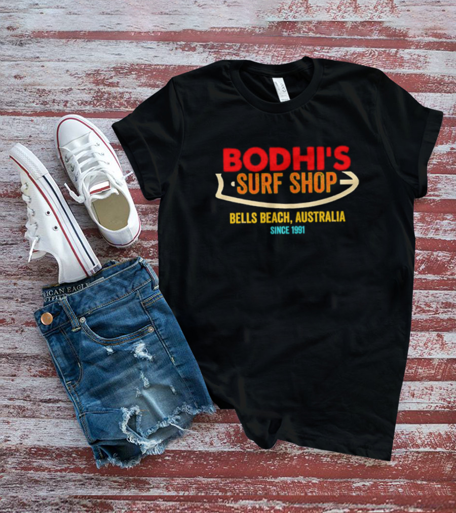Bodhi's Surf Shop Bells Beach Australia Retro Surfboard Since 1991 T-Shirt