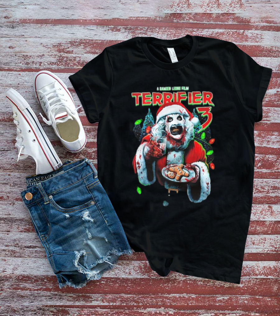 Terrifier 3 A Damien Leone Film Christmas With Milk And Carnage Santa Holding Gingerbread And Glass T-Shirt