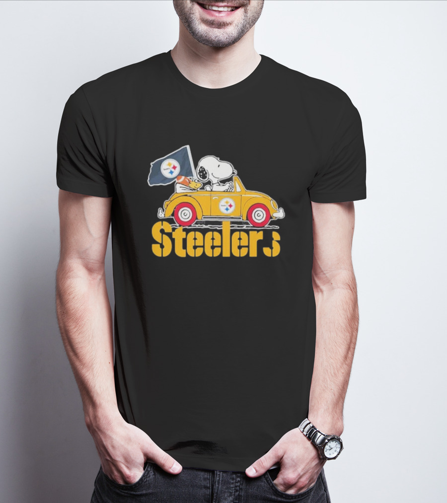 Peanuts Snoopy Woodstock Driving Yellow Car With Steelers Flag T-Shirt
