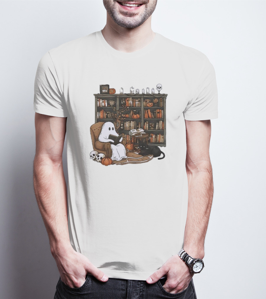 Retro Ghost Reading Books Skeletons Pumpkins Black Cat Library T-Shirt