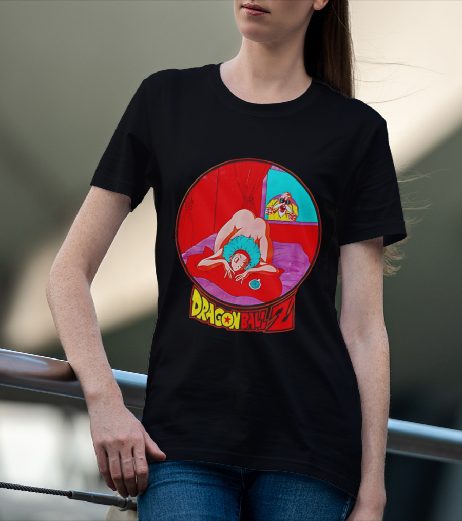 Dragon Ball Z Master Roshi Peeping Vintage Scene With Bulma T-Shirt