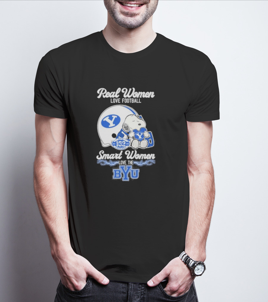 Real Women Love Football Smart Women Love The BYU Cougars Snoopy Helmet Fan 162 T-Shirt