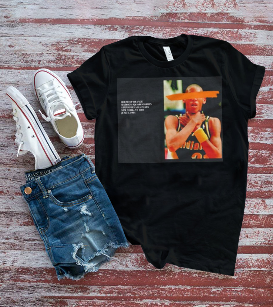 Reggie Miller Choke Gesture MSG 4 Pennsylvania Plaza June 1 1994 T-Shirt
