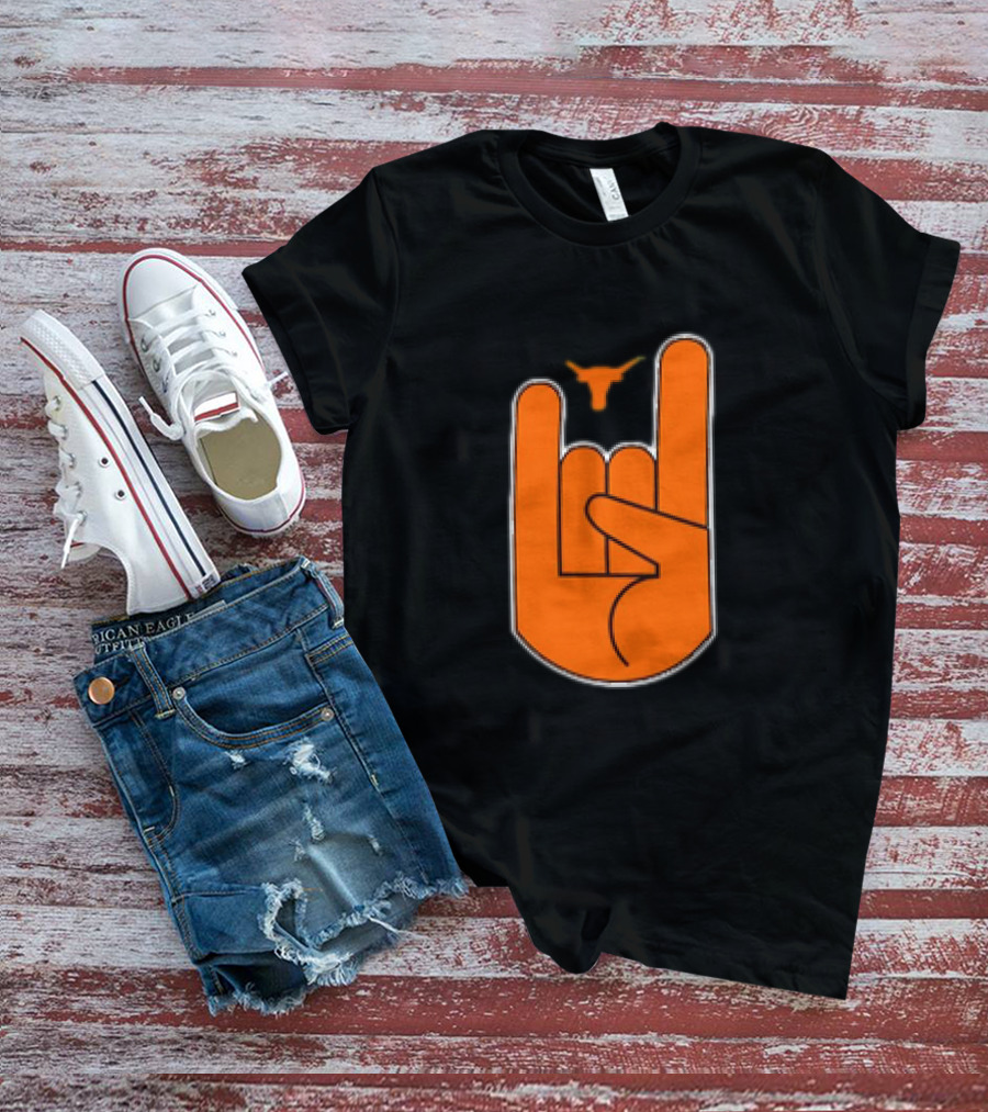 Texas Longhorns Hook ‘Em Hand Gesture With Longhorn T-Shirt