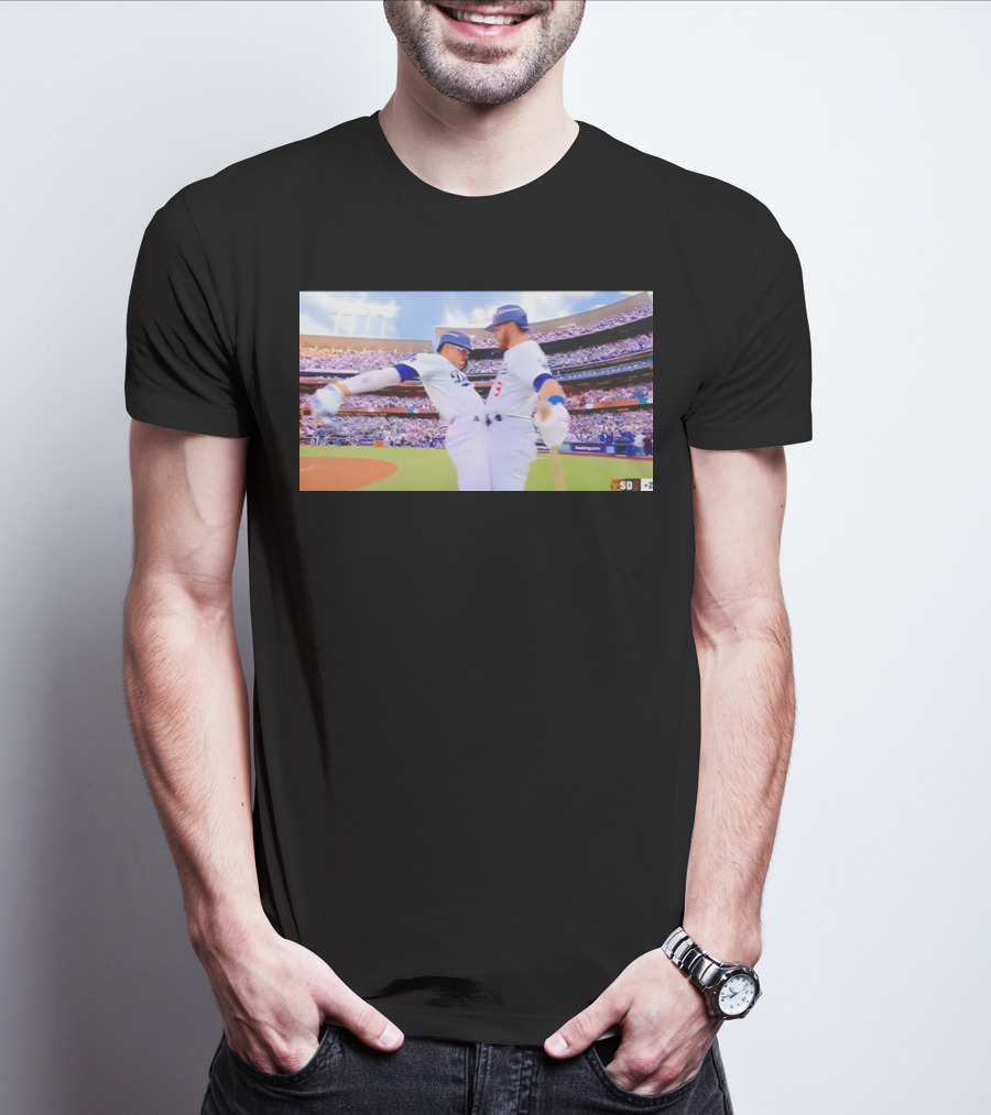 Kike Hernandez Gavin Lux Dodgers T-Shirt