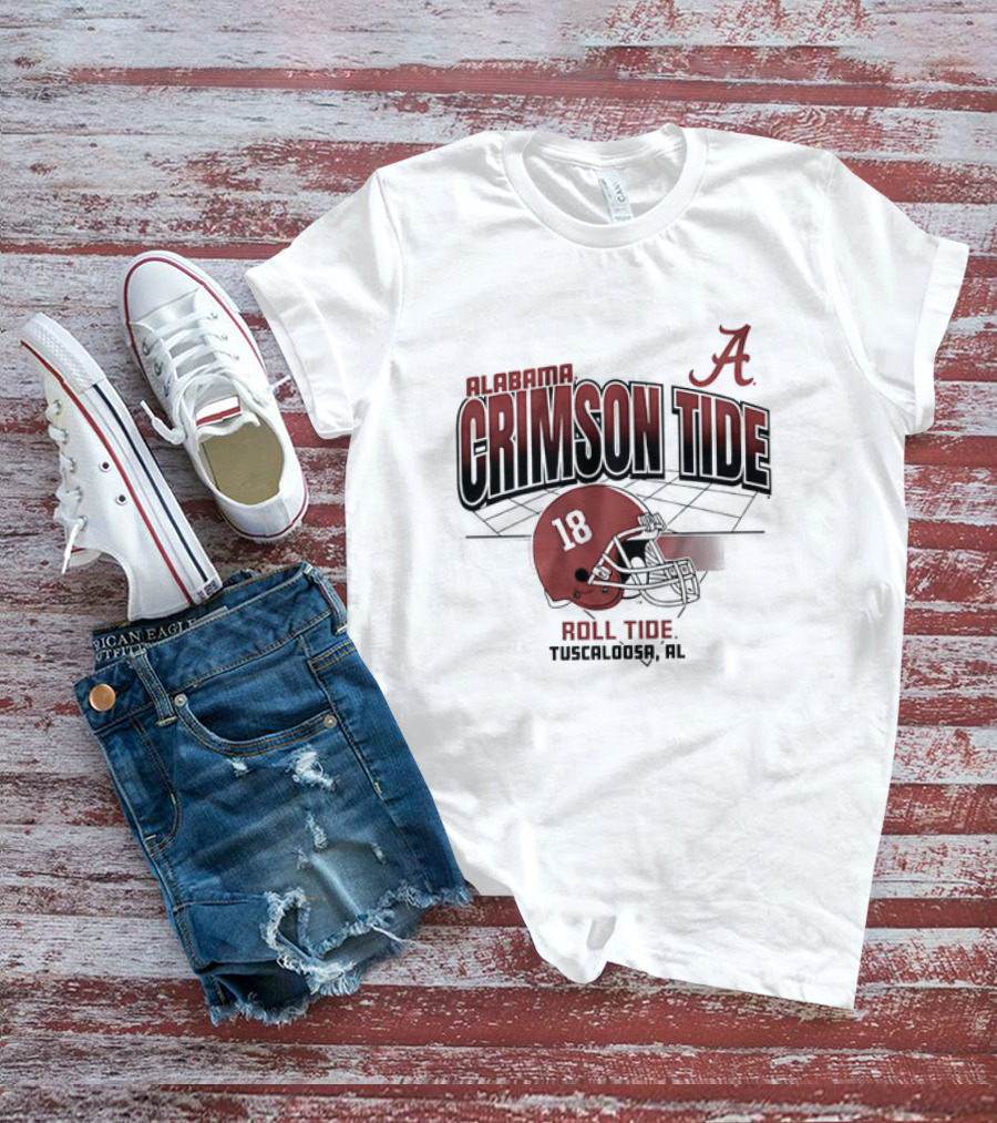Alabama Crimson Tide 18 Helmet Roll Tide Tuscaloosa Football Grid Vintage T-Shirt