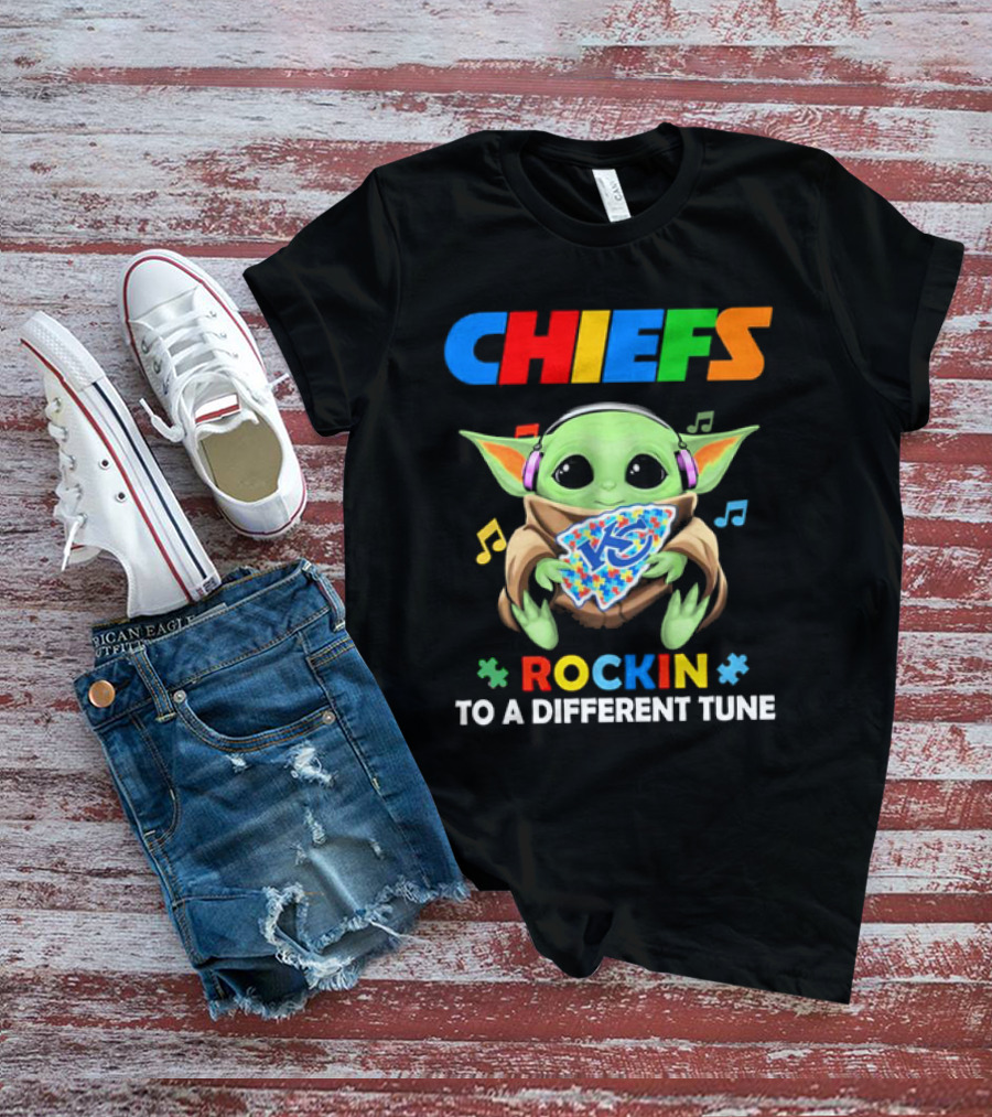 Kansas City Chiefs Baby Yoda Rockin Autism Tune T-Shirt