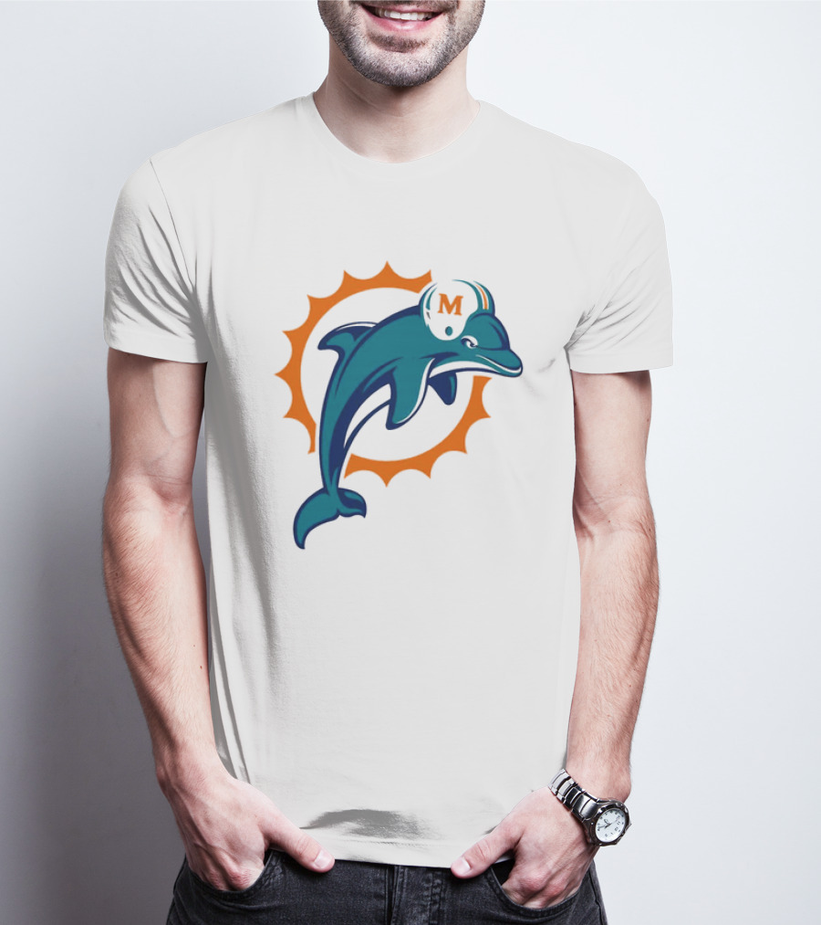 Go Fins Miami Dolphins Football Team Iconic M Helm T-Shirt