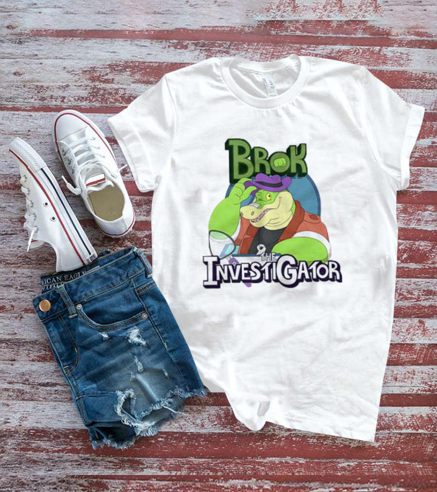 Brok The Investigator Gator Detective With Magnifying Glass And Purple Hat T-Shirt