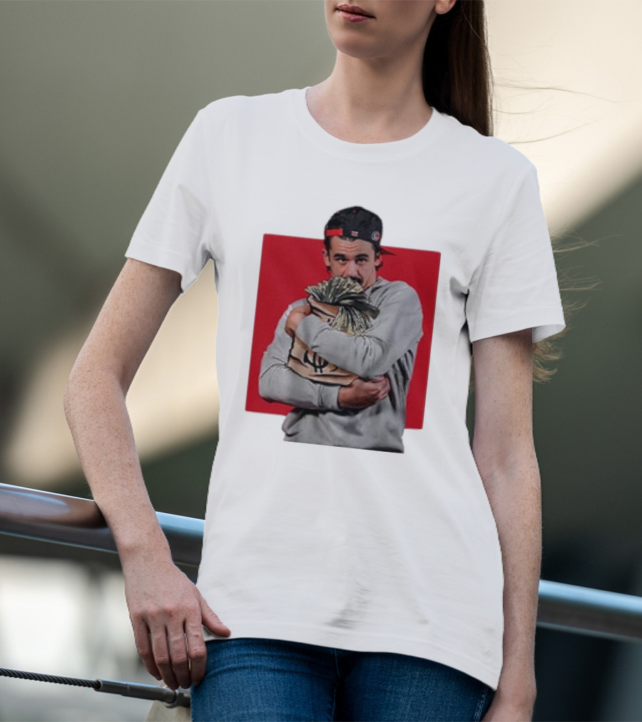 Seth Jarvis $eth Jarvi$ BreakingT Money Bag Hug T-Shirt