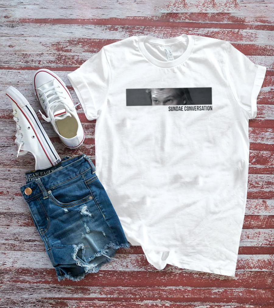 Sundae Conversation Eyes Peeking Expression T-Shirt