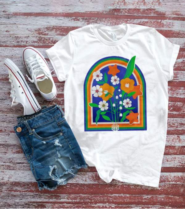 Critical Role Hope Blooms Floral Design Rainbow Border Blossoms T-Shirt