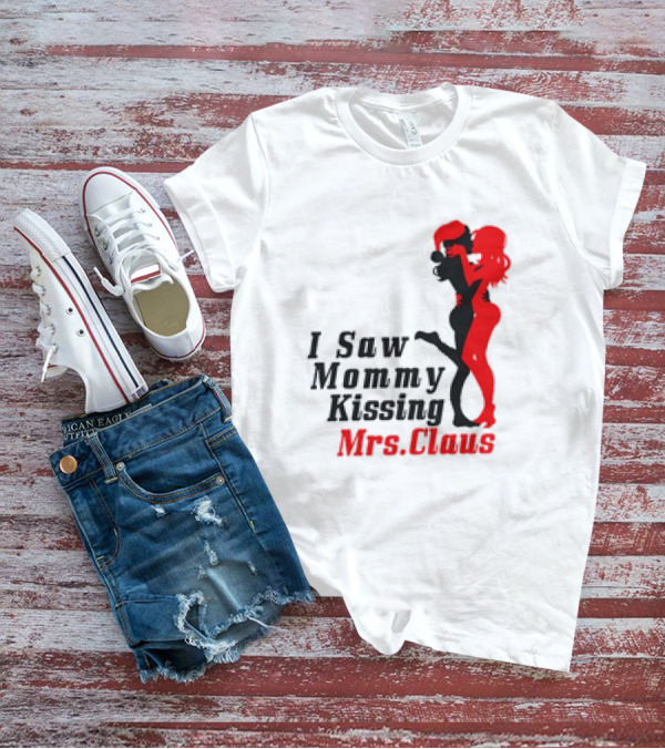 I Saw Mommy Kissing Mrs. Claus Retro Silhouette Christmas Fun T-Shirt