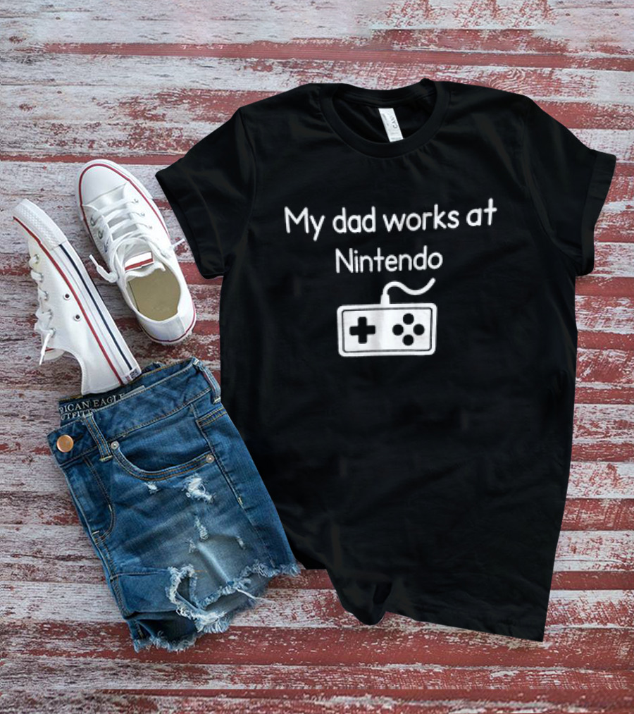 My Dad Works At Nintendo Retro Controller T-Shirt
