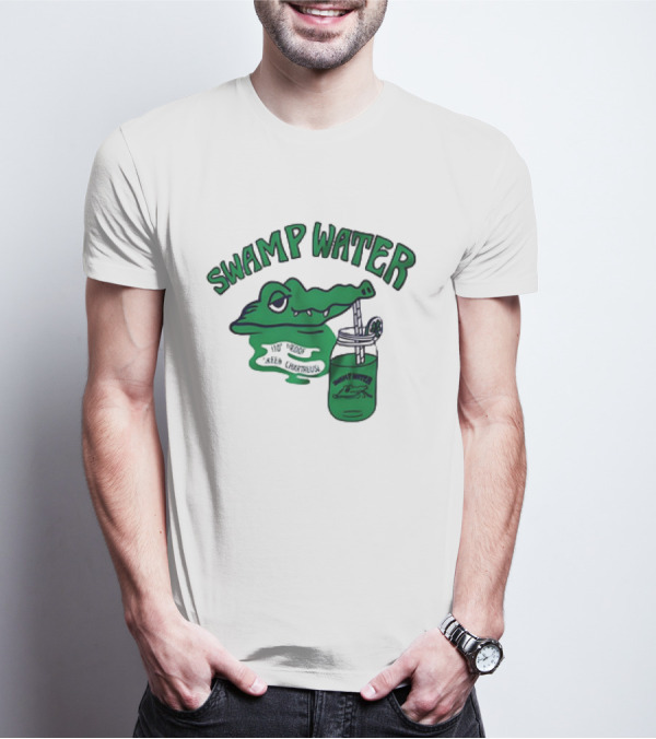 Swamp Water Alligator Drink Jar Vintage Cartoon T-Shirt