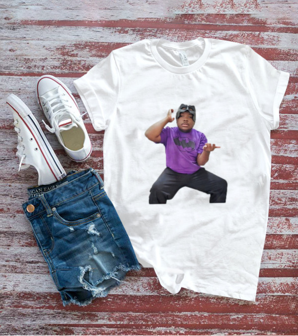 Darius Tiktok Autism Irisa Classic Batman Mask And Pose T-Shirt