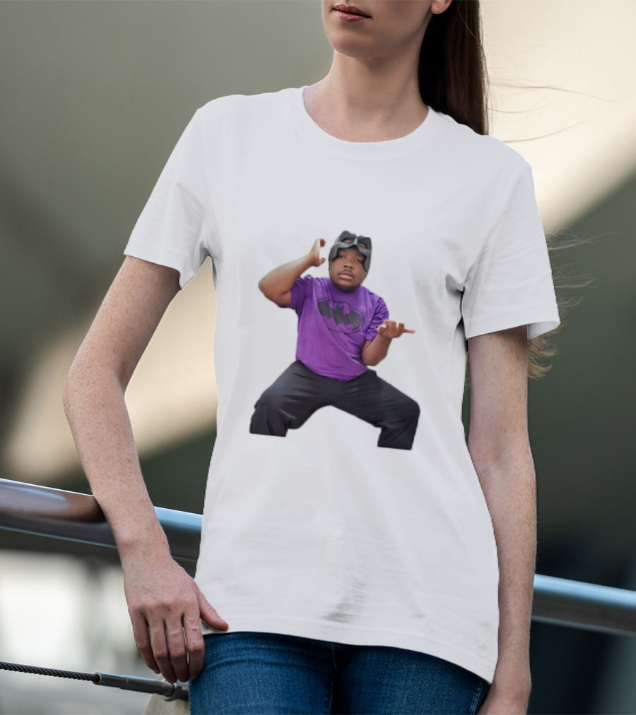 Darius Tiktok Autism Irisa Classic Batman Mask And Pose T-Shirt