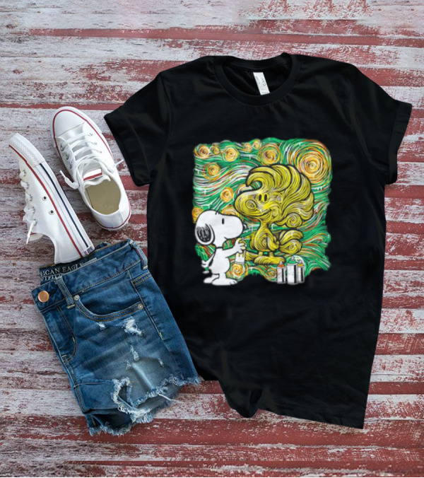Peanuts Snoopy Spray Painting Woodstock In Starry Night Graffiti T-Shirt