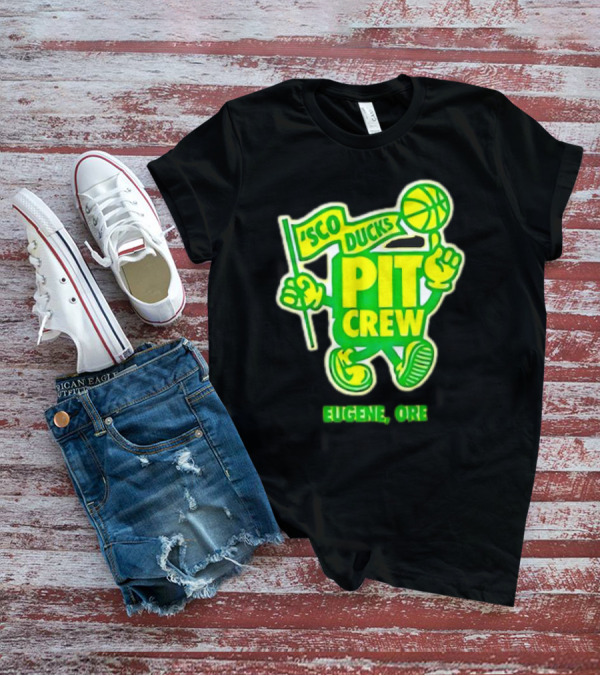 Sco Ducks Pit Crew Eugene Ore Oregon Ducks Basketball T-Shirt
