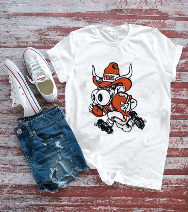 Bevo Texas Longhorn Football Mascot Running Cowboy Hat T-Shirt