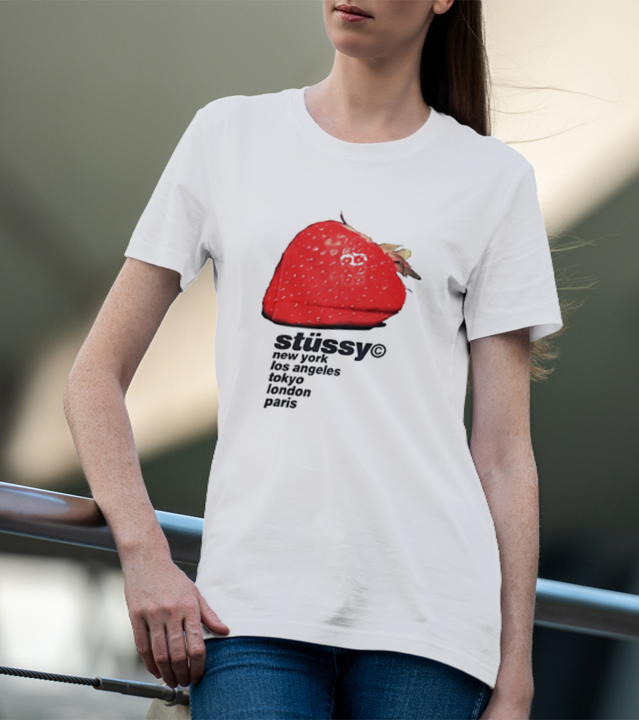 Stussy Strawberry Design New York Los Angeles Tokyo London Paris T-Shirt