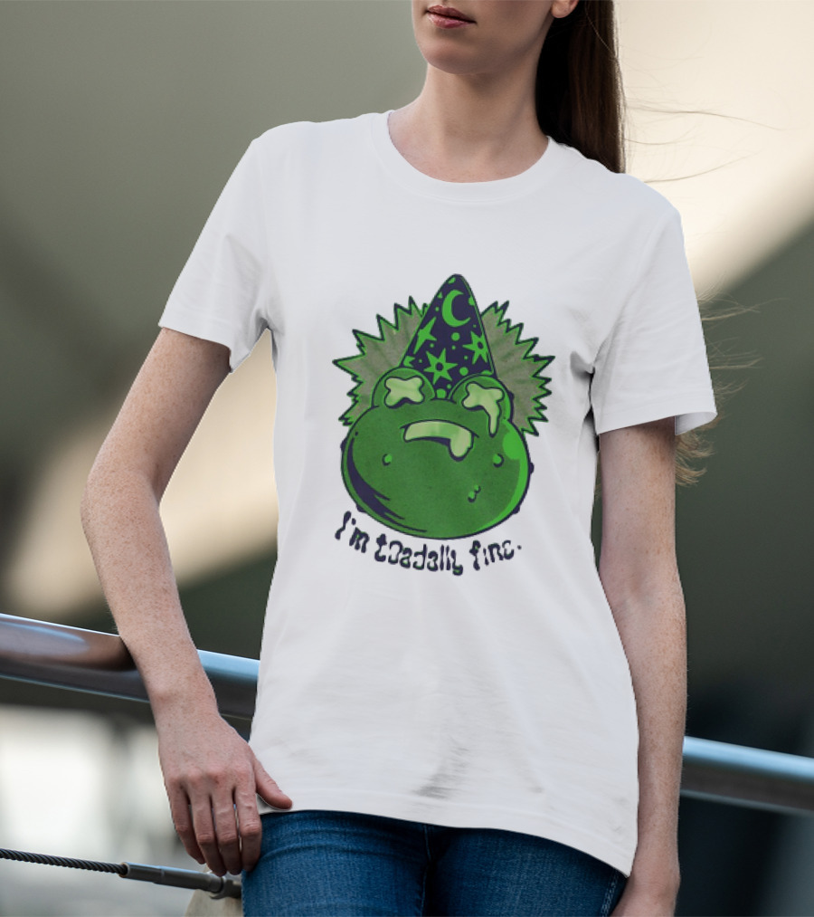 I'm Toadally Fine Vintage Green Toad Witch Hat Stars And Moon T-Shirt