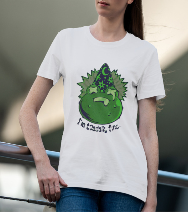I'm Toadally Fine Vintage Green Toad Witch Hat Stars And Moon T-Shirt