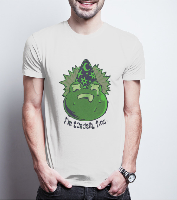 I'm Toadally Fine Vintage Green Toad Witch Hat Stars And Moon T-Shirt
