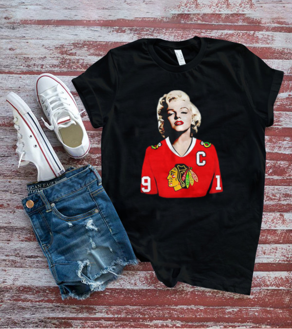 Marilyn Monroe Chicago Blackhawks Jonathan Toews Jersey T-Shirt