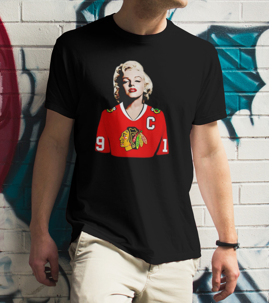 Marilyn Monroe Chicago Blackhawks Jonathan Toews Jersey T-Shirt