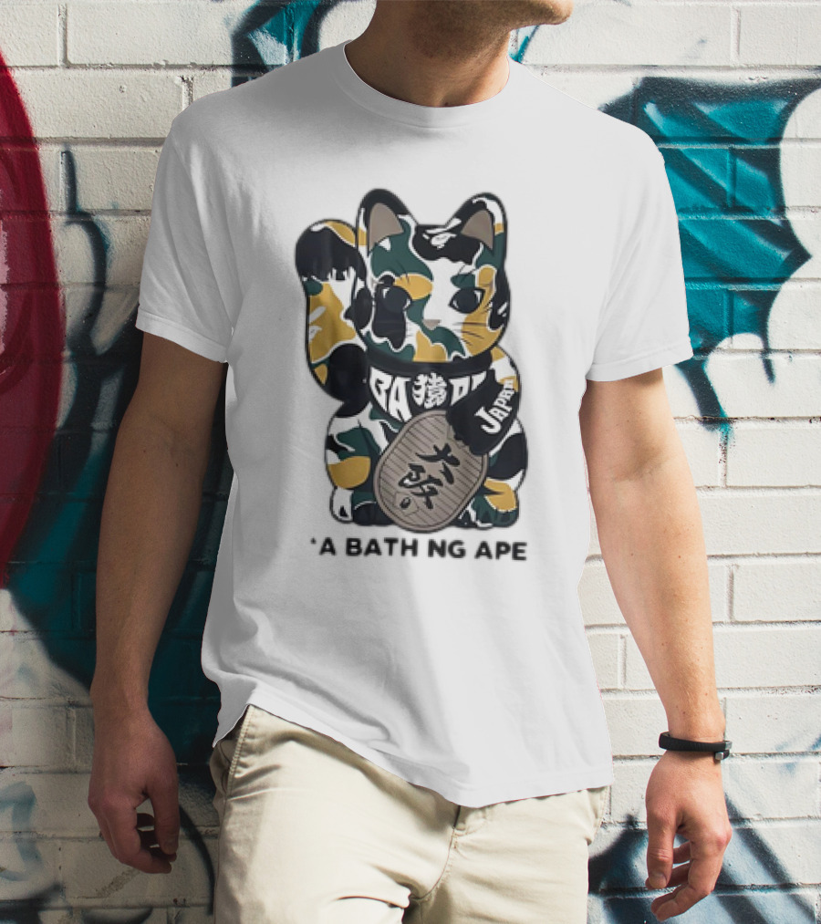 Cat Maneki Neko Japan A Bathing Ape T-Shirt