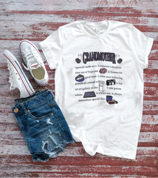 Grandmother Definition Vintage 1990’s Hugs Food Grandkids Art Family Special Days T-Shirt