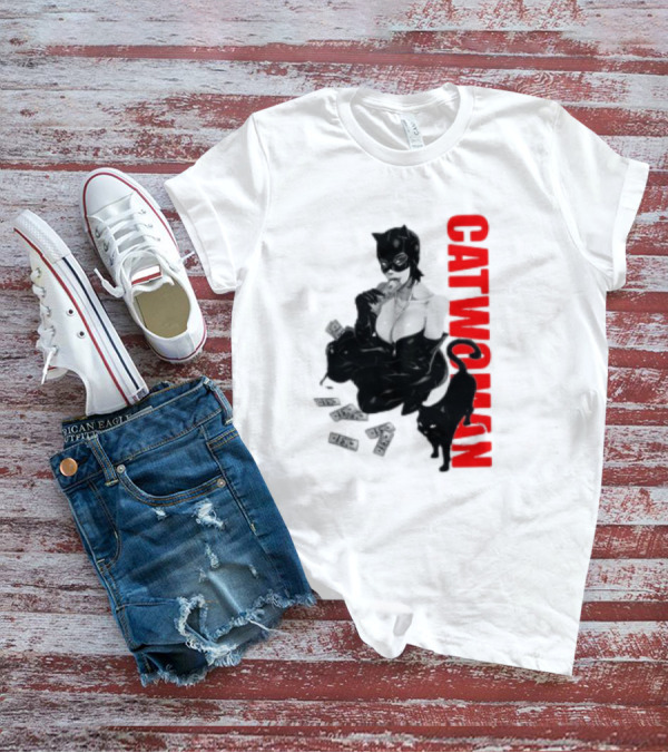 Catwoman Cartoon Noir With Money And Black Cat T-Shirt