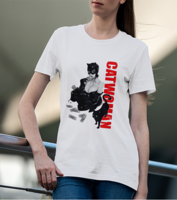 Catwoman Cartoon Noir With Money And Black Cat T-Shirt