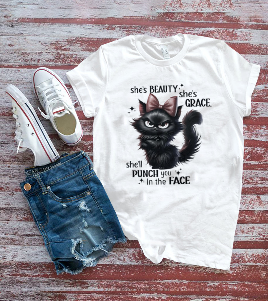She's Beauty She's Grace She'll Punch You In The Face Black Cat With Bow And Sparkles T-Shirt